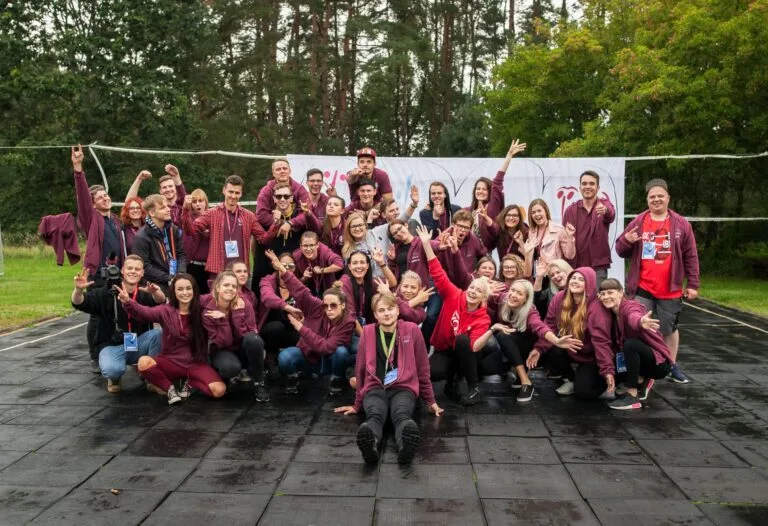 Kviečiame skirti VDU Studentų atstovybei 2%