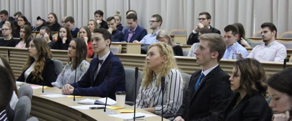 Studentų parlamento posėdis: kokie sprendimai buvo priimti?