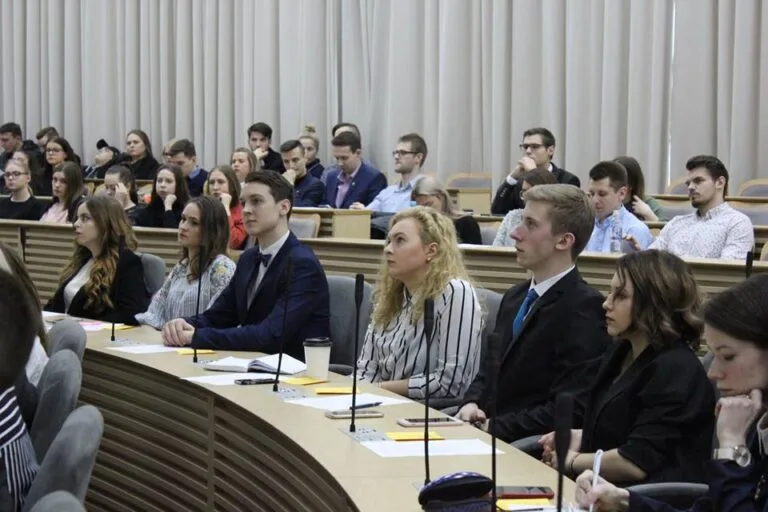 Studentų parlamento posėdis: kokie sprendimai buvo priimti?