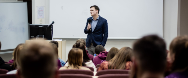 Kandidatuok į VDU Studentų atstovybės prezidento postą!