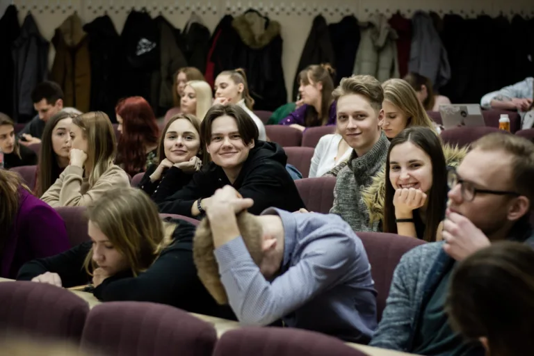 Pavasario semestro aktualijos. Ką svarbu žinoti?