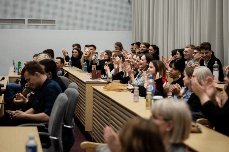 Prasideda VDU Studentų parlamento rinkimai: kandidatuoti gali kiekvienas!