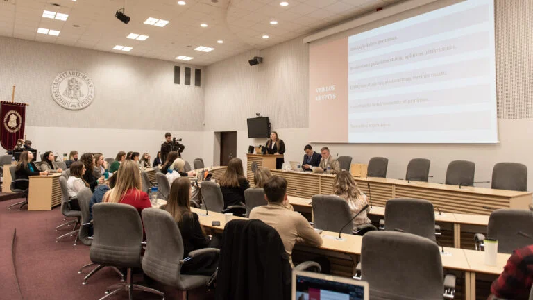 VDU Studentų parlamentas šiandien renkasi į posėdį